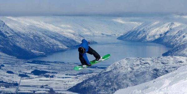 Pacu Adrenalin Di New Zealand, Ayo Coba Snowboarding