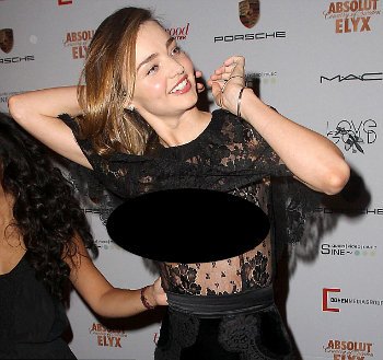 Miranda Kerr Umbar Payudara gan &#91;HOT&#93;