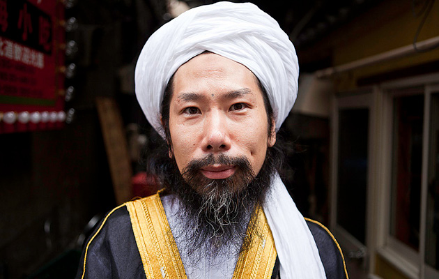 Dulunya Anggota Geng Yakuza, Taki Takazawa Kini Jadi Imam Besar