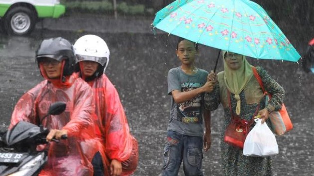 Nggak Hanya Ojek Online, Inilah 8 Ojek Unik yang Bisa Ditemukan di Indonesia