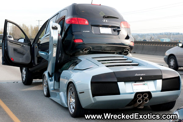 &#91; HOT!!! &#93; Hancur mobilku,,melayang uangku