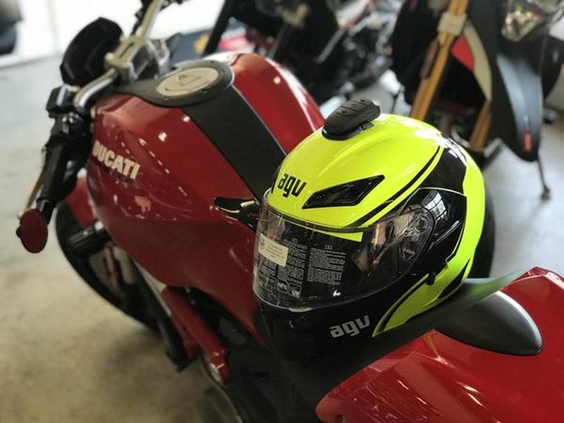 Domio: Sistem Audio Revolusioner untuk Helm