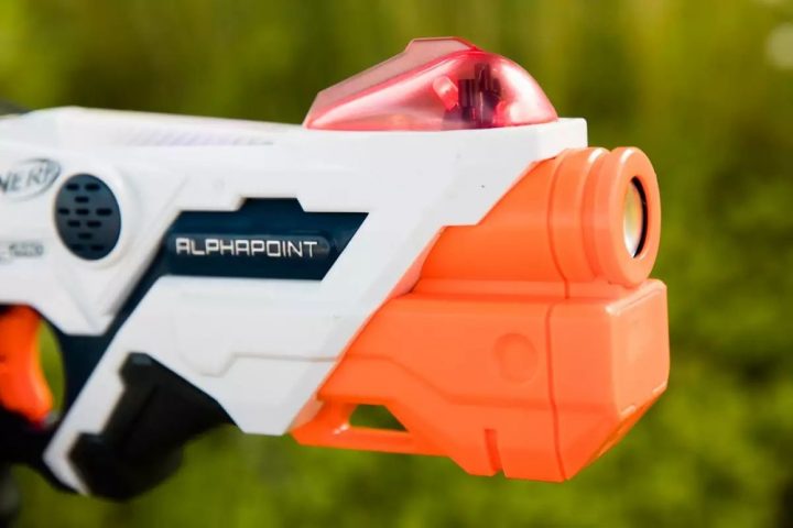 Nerf Laser Ops Pro, Senapan Mainan Canggih dan Terhubung ke Smartphone