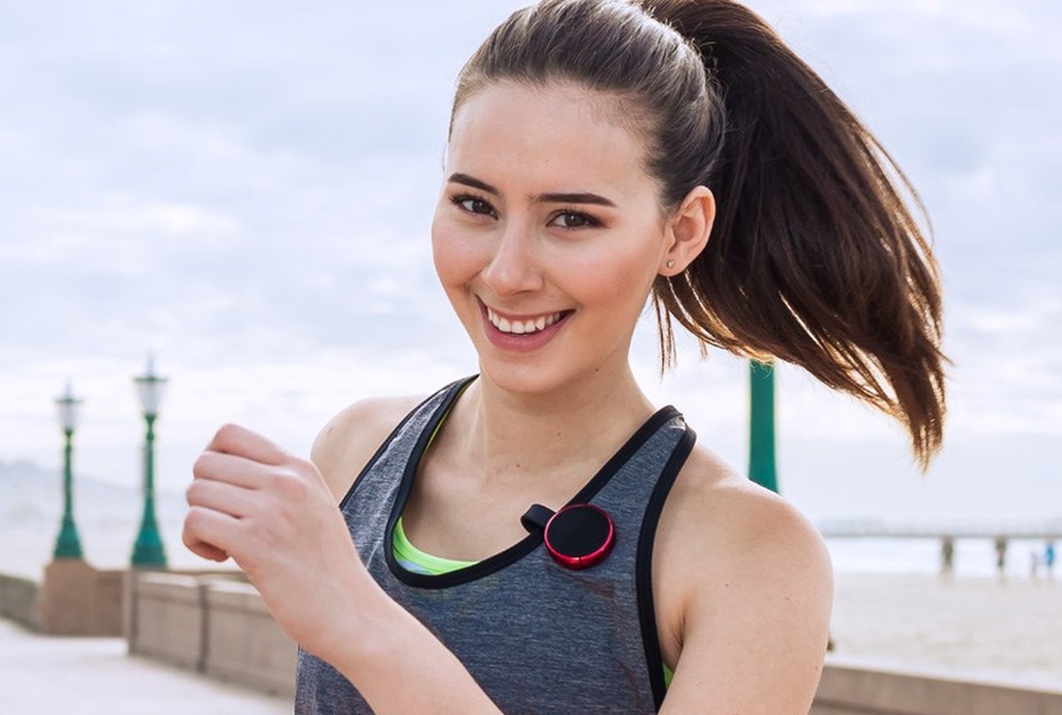 tokk-speaker-bluetooth-mungil-yang-bisa-jadi-asisten-pintar