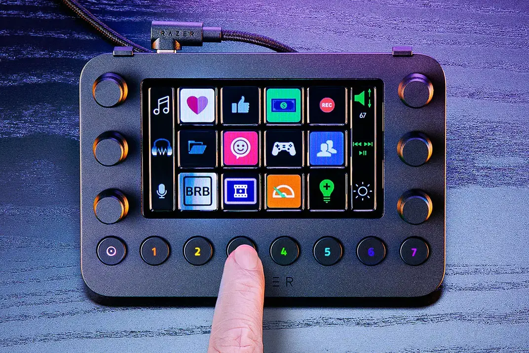 Razer Stream Controller: Kontroler All-in-One untuk Konten Kreasi