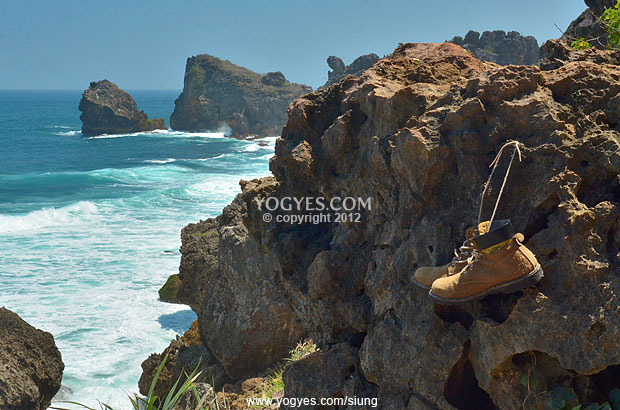 Eksotisme Keindahan Pesisir Selatan Gunungkidul YOGYAKARTA