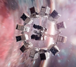 Gravitasi Buatan di Film Interstellar