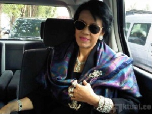 &#91;PIC&#93; The Other Side Madame Bunda Putri. Wanita Pelobby Unggul &quot;Asset&quot; PKS?