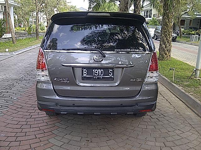 Innova G Diesel 2010 antik -Jogja