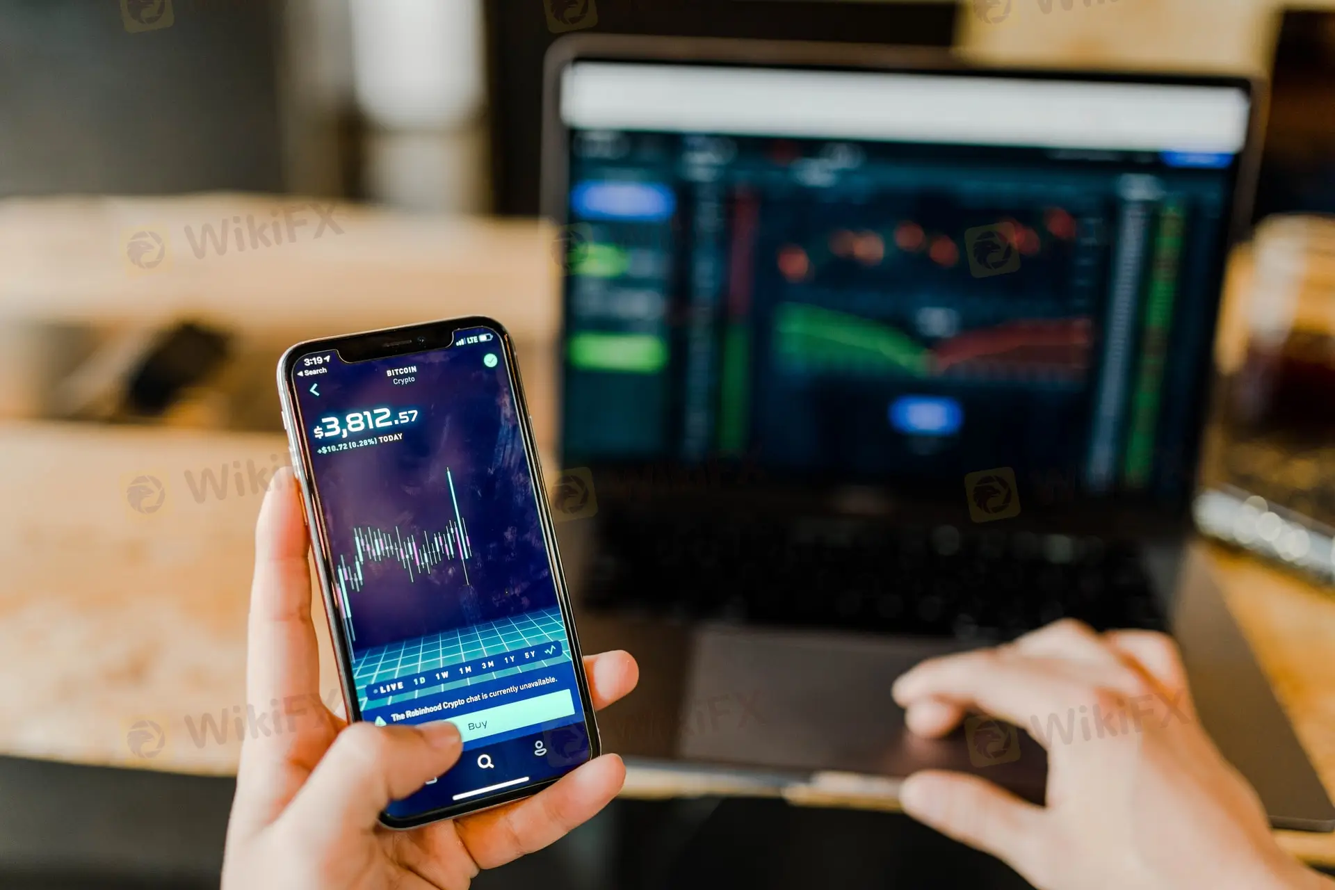 aplikasi-trading-forex-anda--pastikan-yang-teruji-dan-aman