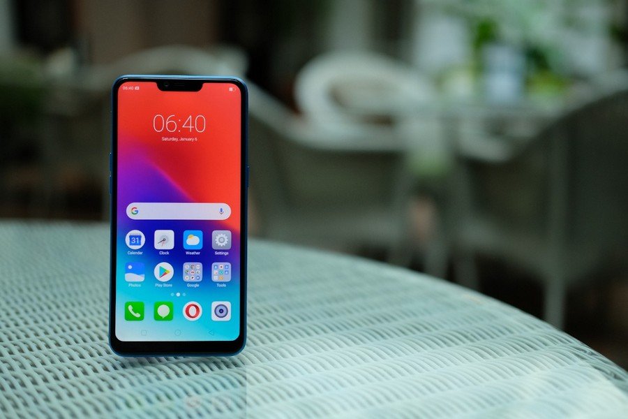 &#91;Hands-On&#93; Mencoba Realme 2, Smartphone Cantik dengan Spesifikasi Menarik