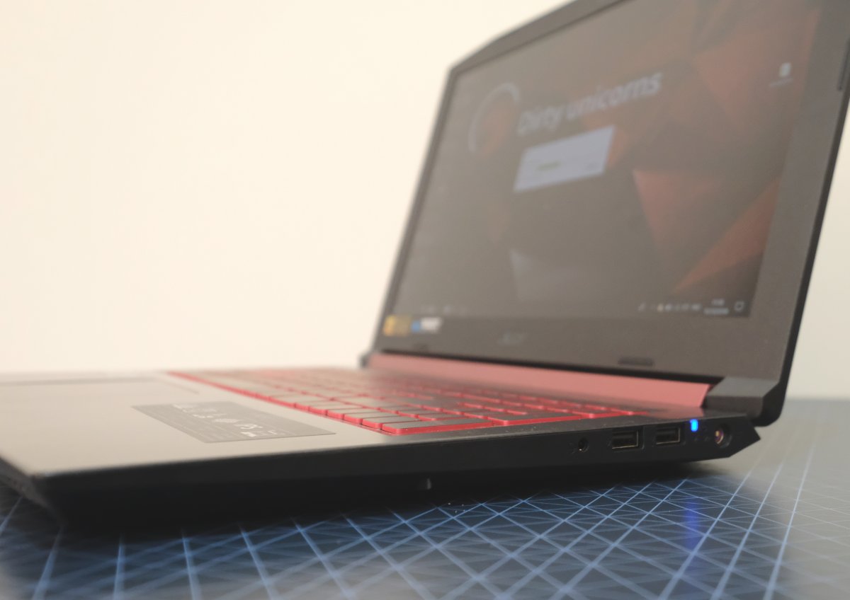 Review Acer Nitro 5 (AN515-52): Laptop Gaming Terjangkau Untuk Para Gamer Kasual