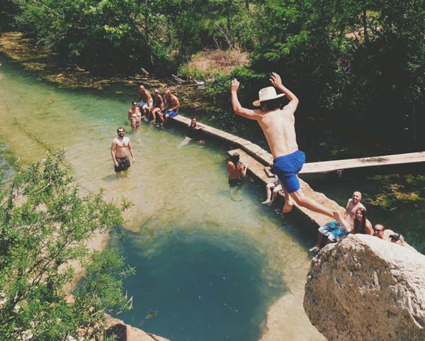 Jacob’s Well,Tempat Berenang Mengasikkan Tetapi Mematikan