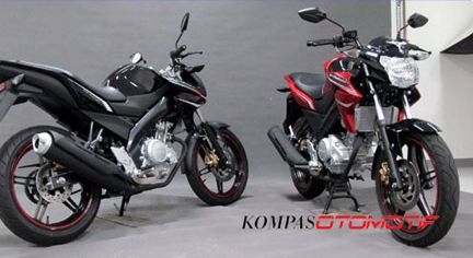 CB150R vs NEW V-IXION