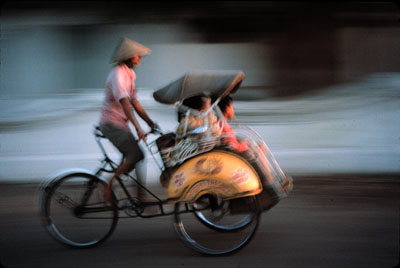 mampir gan di thread pertama ane becak mengunakan tenaga surya (matahari)