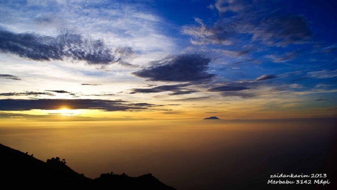 Catatan Indah Perjalanan Gunung Merbabu 3142 Mdpl
