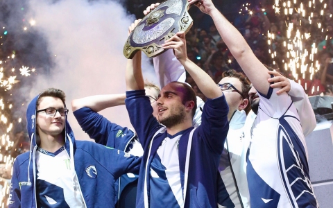 5 Tips & Trik Memenangi Pertempuran Team dalam Kompetisi dota 1 dan 2 !