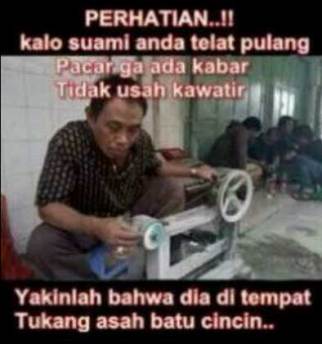 "BATU AKIK" - Hal paling fenomenal dan fantastis di tahun 2015