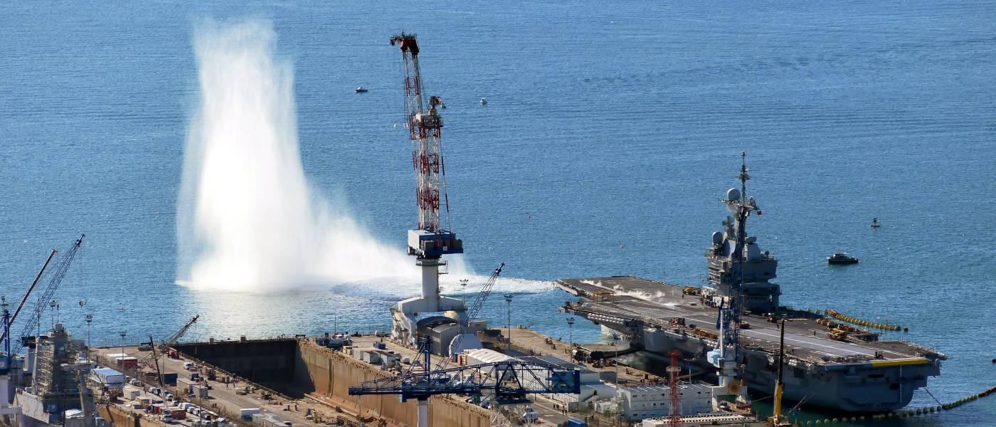 Kapal Induk Fujian Testing Electromagnetic Catapult Launch System